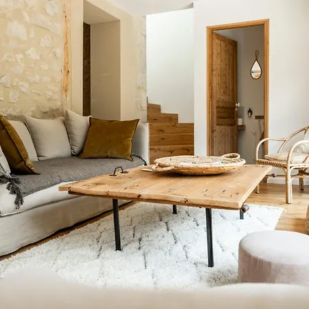 Singulier Et Authentique En Coeur De Foret Apartment